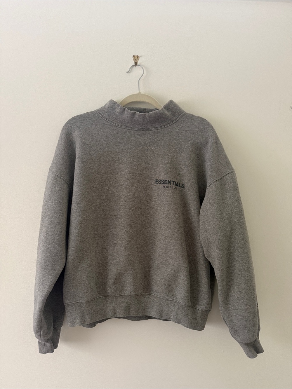 Essentials Men’s Heather Gray Crewneck Sweatshirt